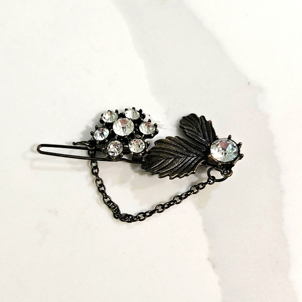 Brass baret Vintage 20s style Costume Jewlery Gatsby Cool Flapper Girl Elegant